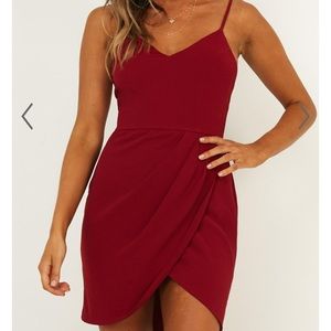 NWT Good To Be Alone Dress in wine